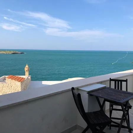 Rocca Sul Mare Hotel *