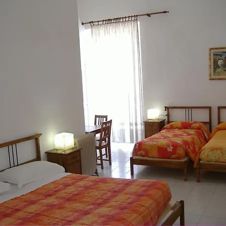 Rocca Sul Mare Hotel *